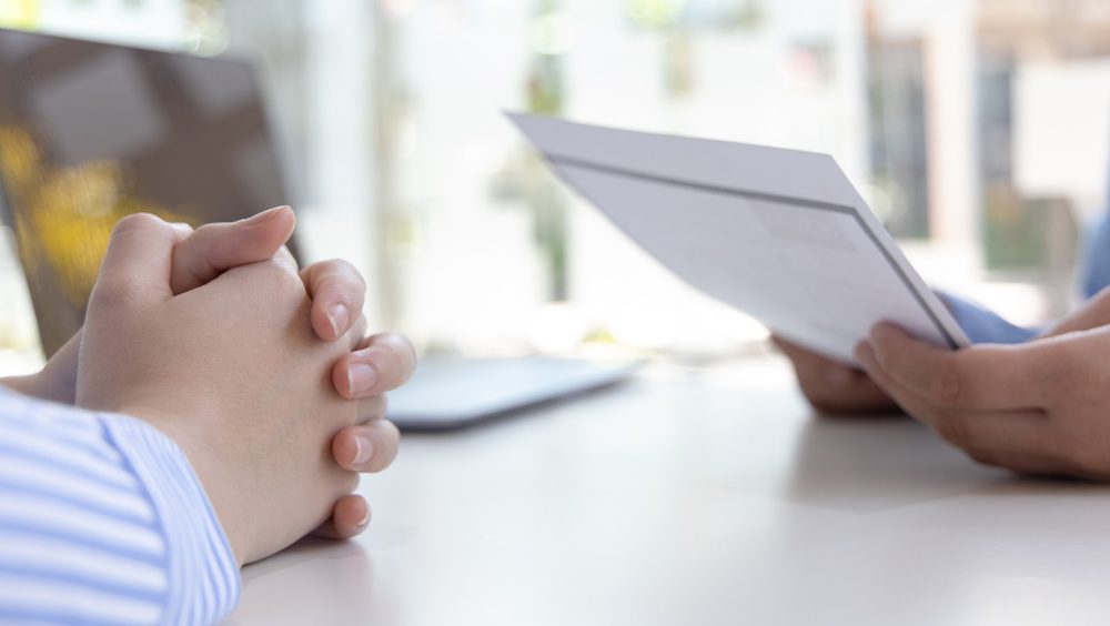 人手不足の原因は会社の責任?人材が不足する理由と解決方法を解説