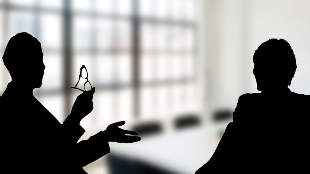 人手不足は会社が悪い？