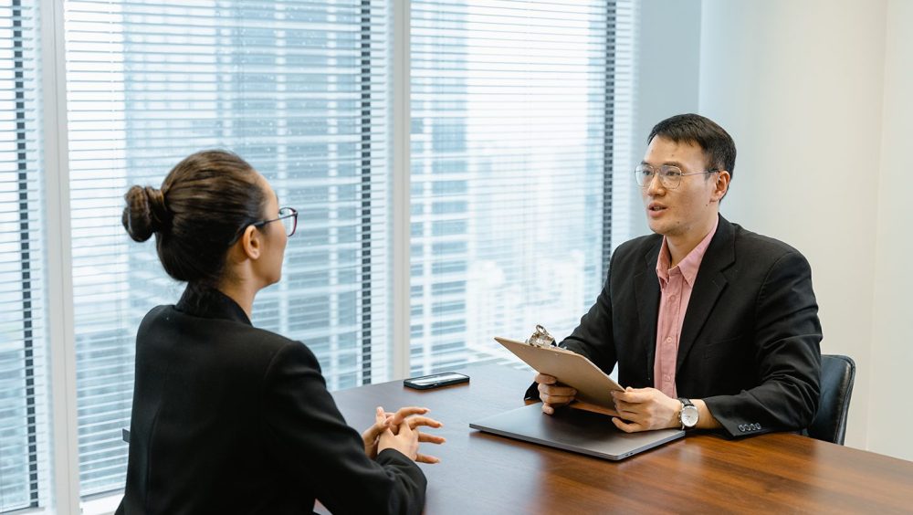 人事業務を効率化する方法をわかりやすく解説!